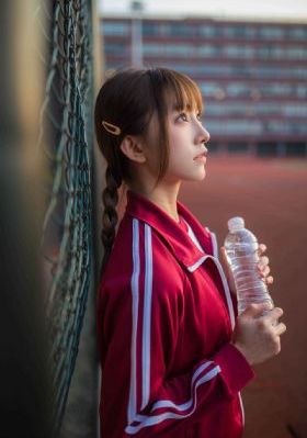 韩国电影年轻的妈妈4_超清免费播放