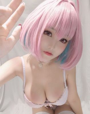 美女脱免费看直播_超清在线观看高清