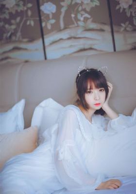 美女被人操_字幕高清版在线观看