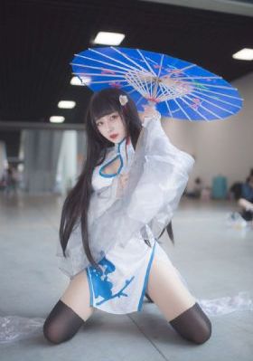 扒开内裤把舌头伸进去视频_剧情片完整版观看