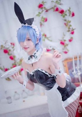 年轻的小姨子完整版_国产剧动漫免费观看
